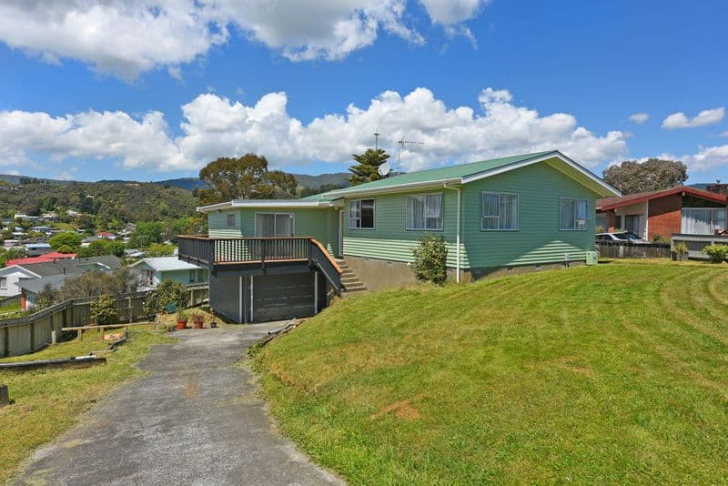 62 Aniseed Grove, Timberlea, Upper Hutt City, Wellington | Tall Poppy 