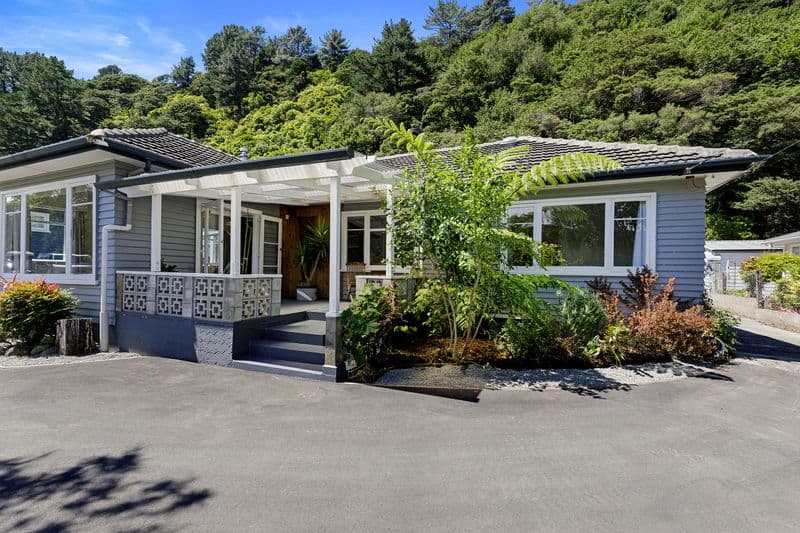710 Main Road North, Te Marua, Upper Hutt City