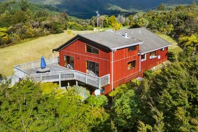 1154C Main Road North, Te Marua, Upper Hutt City, Wellington | Tall Poppy 