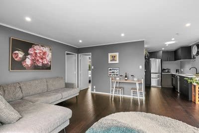 1 Harvard Grove, Totara Park, Upper Hutt City, Wellington | Tall Poppy 