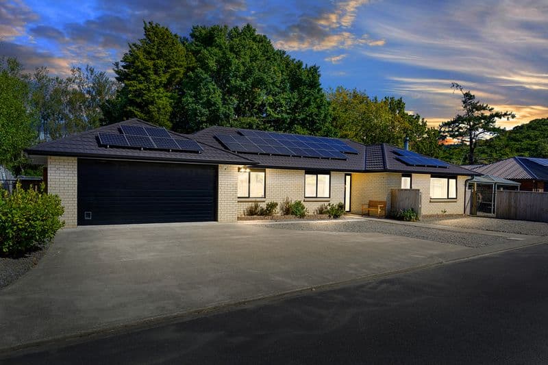 16A Sunstone Crescent, Brown Owl, Upper Hutt City, Wellington | Tall Poppy 