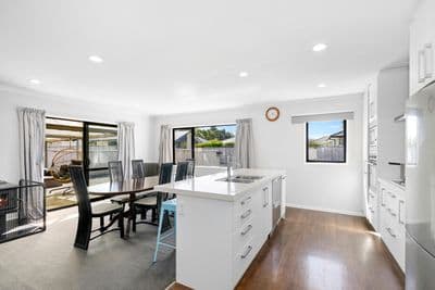 16A Sunstone Crescent, Brown Owl, Upper Hutt City, Wellington | Tall Poppy 