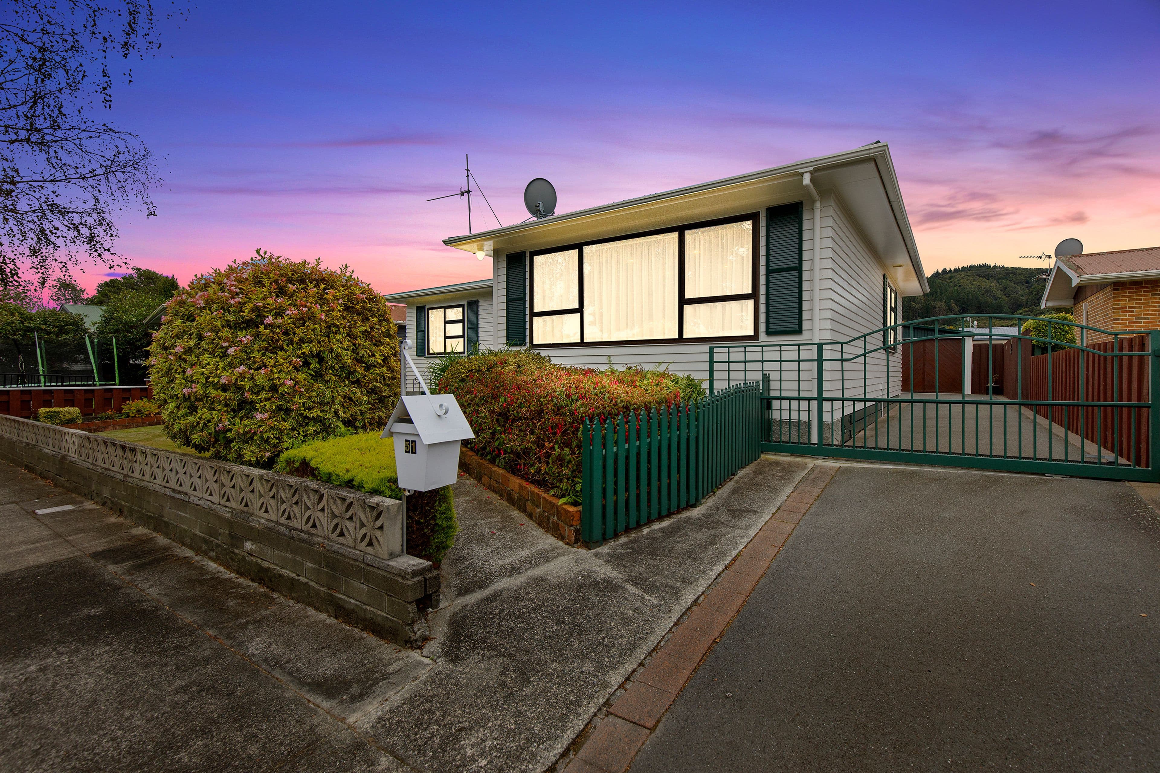 51 Bonnie Glen Crescent, Ebdentown, Upper Hutt City, Wellington | Tall Poppy 