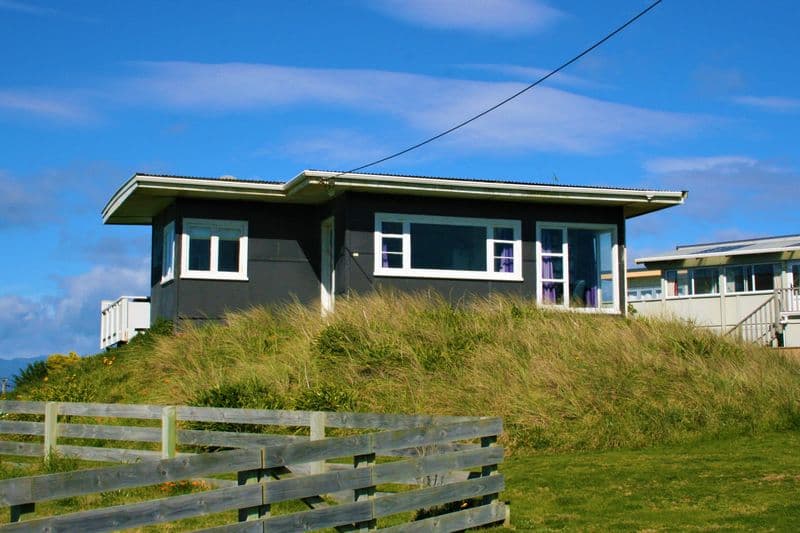 33 Nelson Street, Foxton Beach, Horowhenua