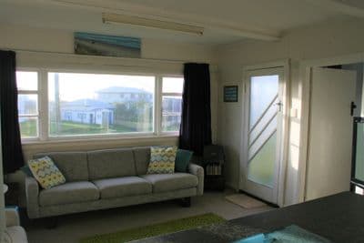 33 Nelson Street, Foxton Beach, Horowhenua, Manawatu | Tall Poppy 