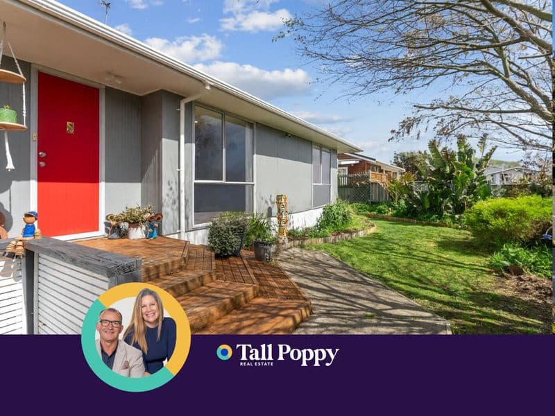 6 Robert Grove, Paraparaumu, Kapiti Coast