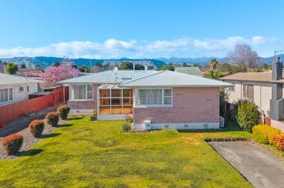 46 Featherston Street, Levin, Horowhenua, Manawatu | Tall Poppy 