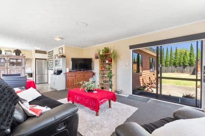 4 Palmer Court, Paraparaumu, Kapiti Coast, Wellington | Tall Poppy 