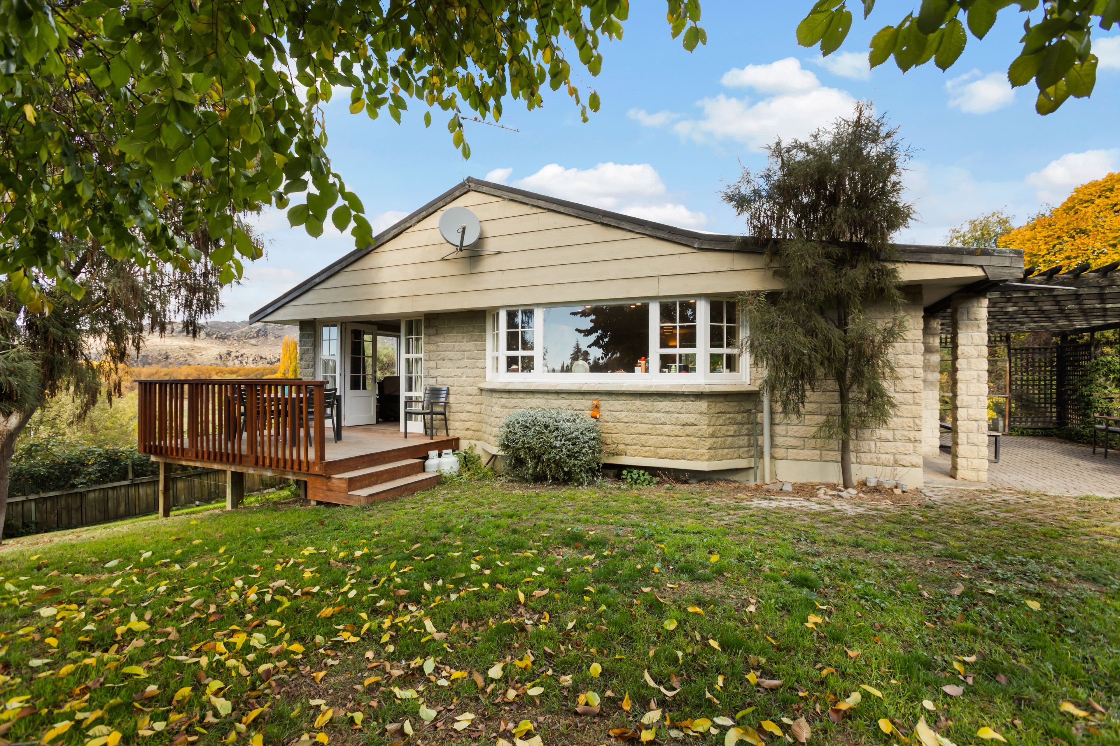217 Manuherikia Road, Springvale, Central Otago, Otago | Tall Poppy