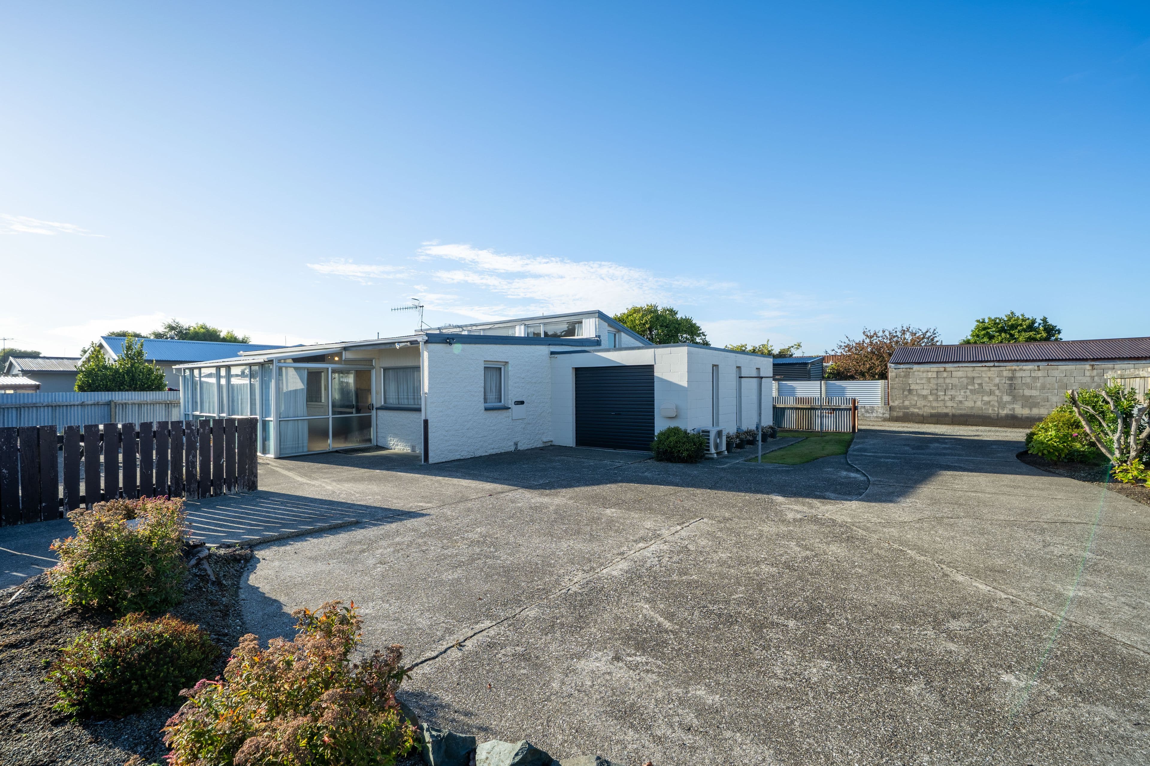 300 Nelson Street, Strathern, Invercargill City, Southland | Tall Poppy