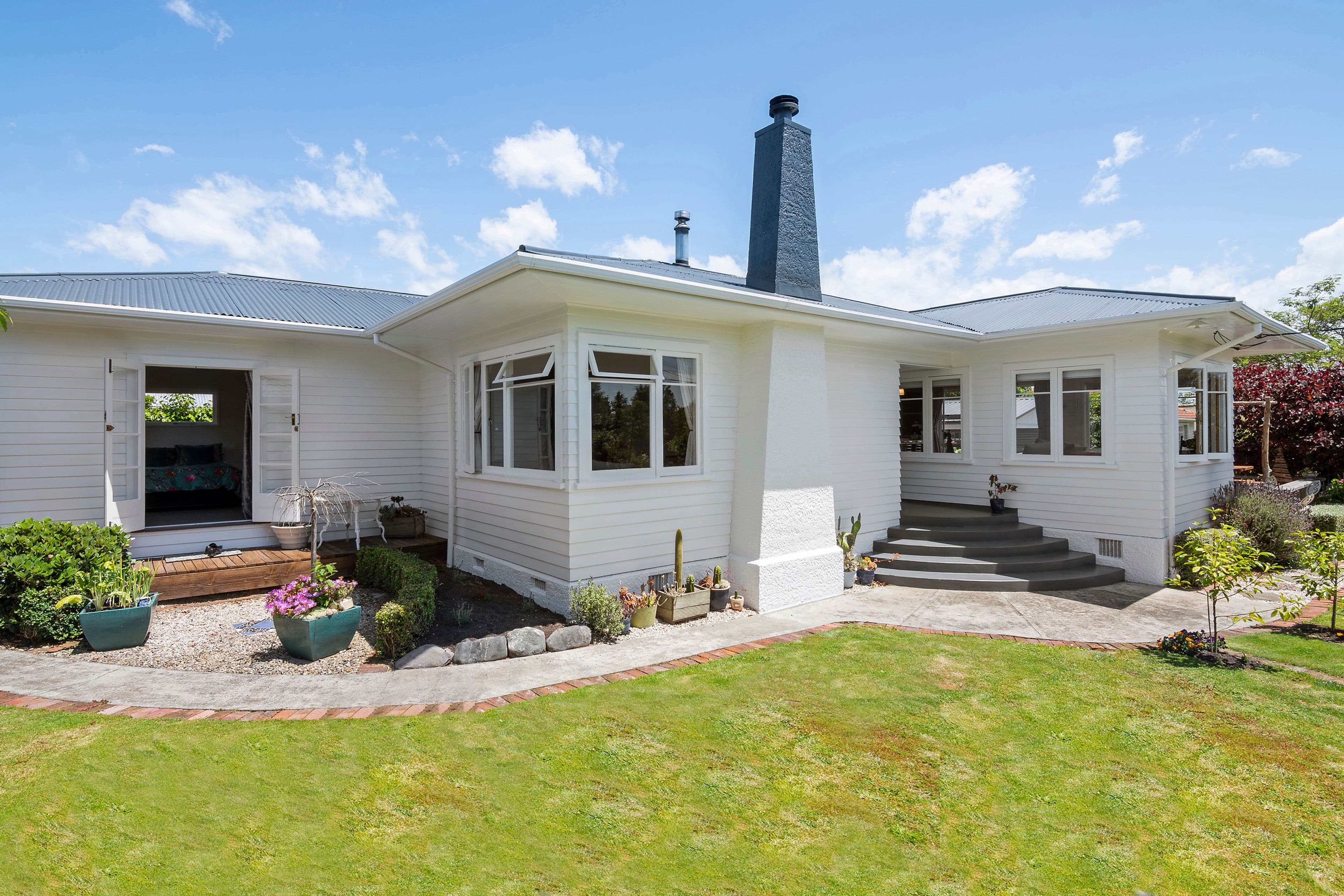 1 Darcy Street, Richmond , Tasman, Nelson | Tall Poppy