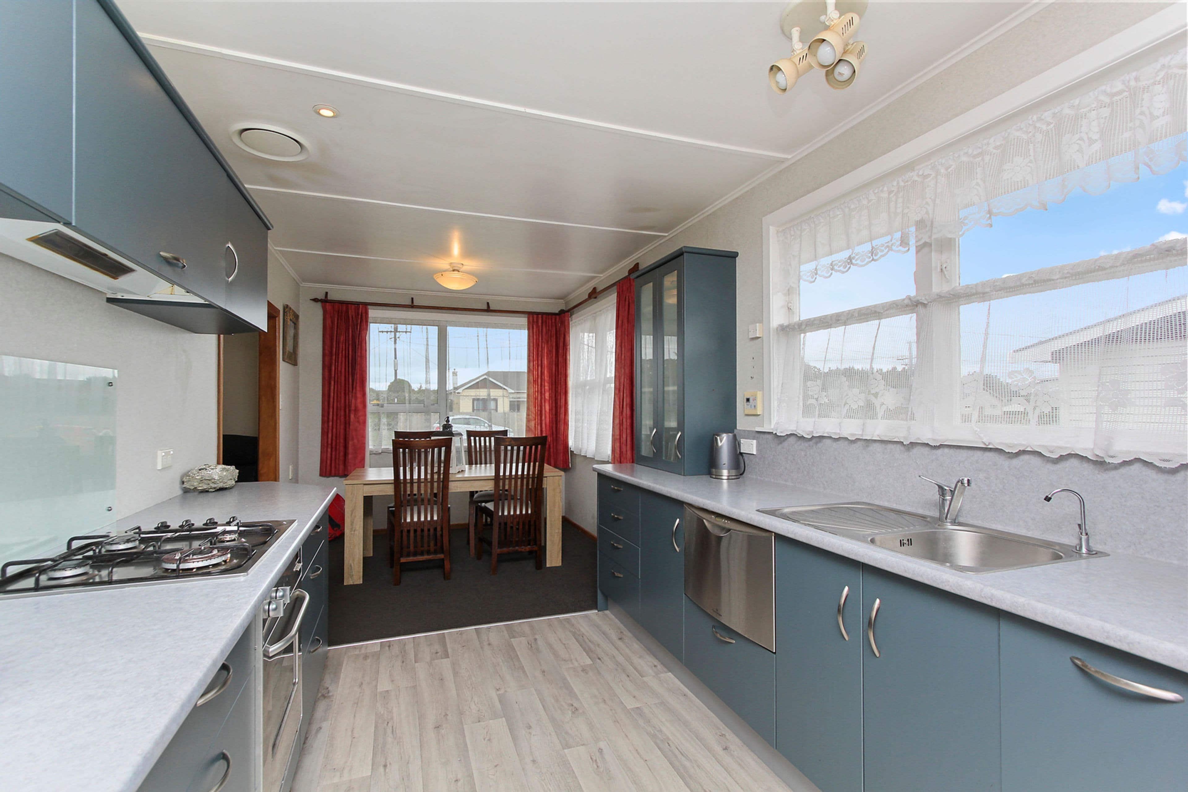 53 Cloten Road, Stratford, Stratford, Taranaki | Tall Poppy