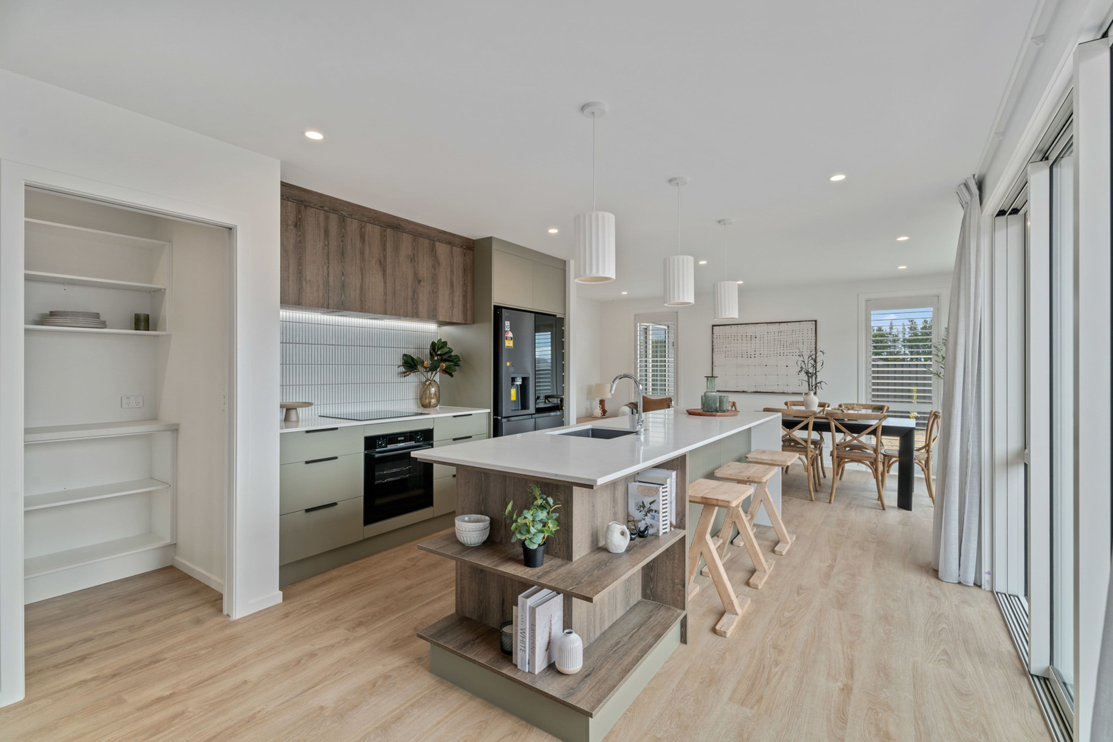 55 Longview Drive, Lake Hawea, Wanaka, Otago | Tall Poppy