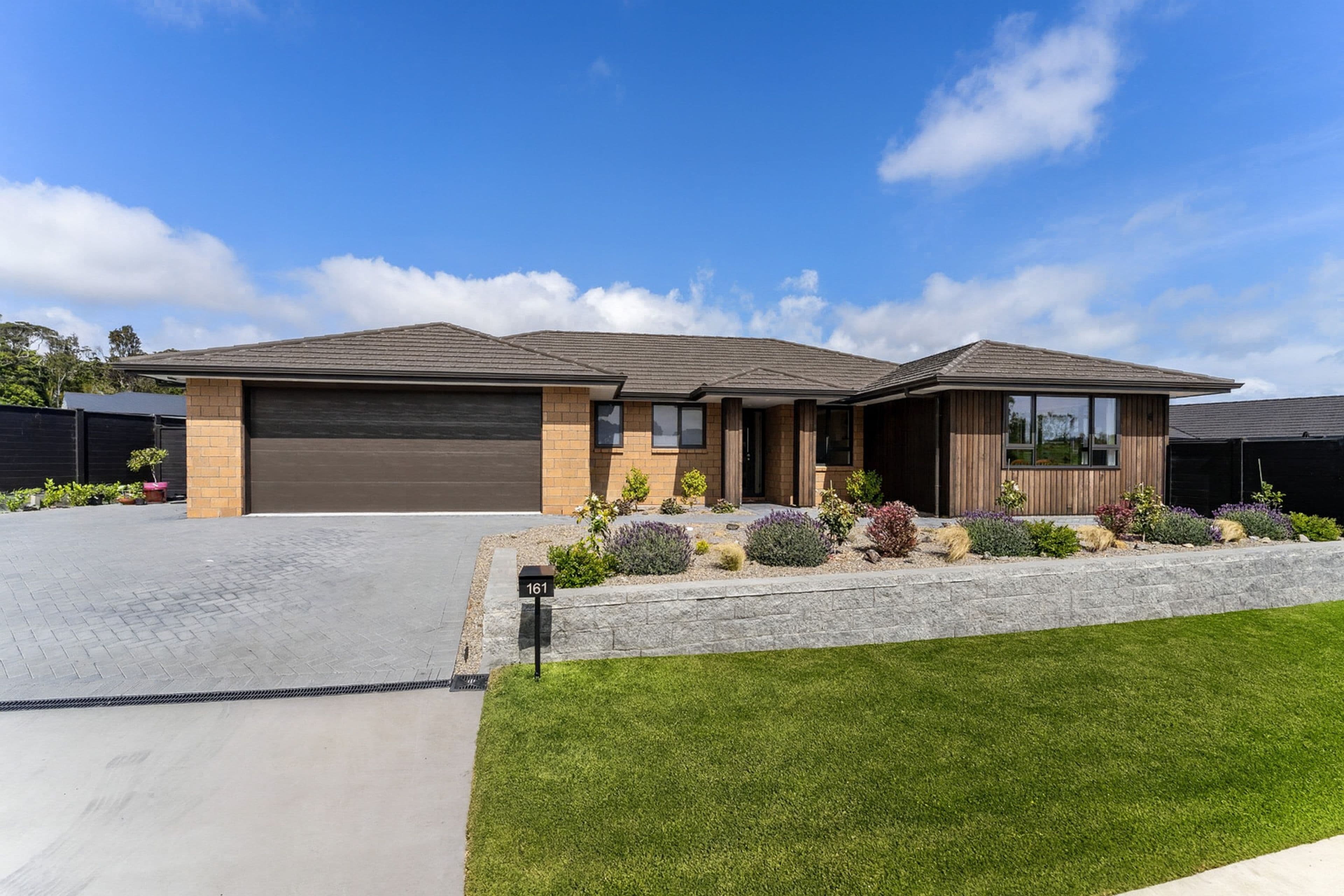 161 Karuhiruhi Street, Waikanae, Kapiti Coast, Wellington | Tall Poppy